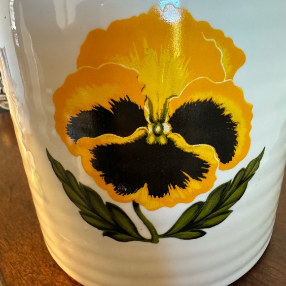 Vintage Harris Pottery Large White Glaze Pansey Crock Vase Chicago Made USA 7.5” - Picture 5 of 6